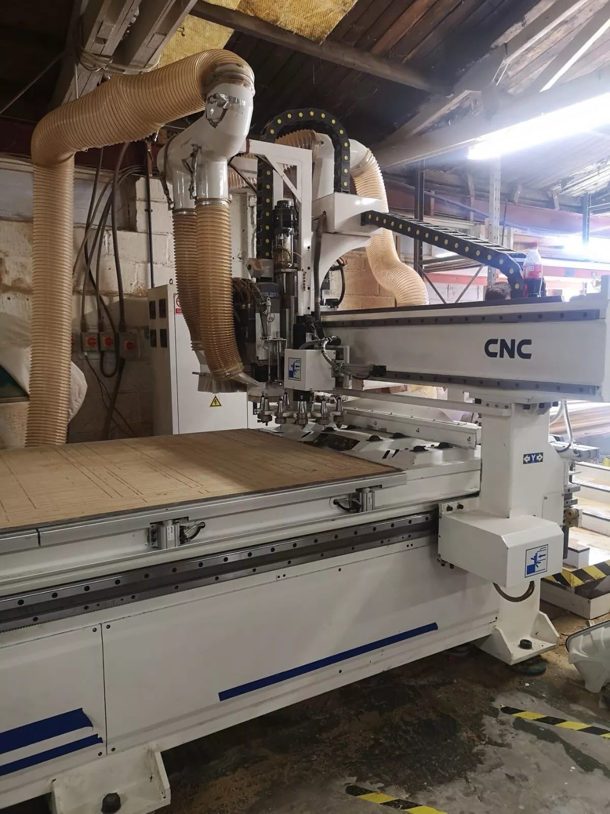 CNC ROUTER MACHINE 8x4